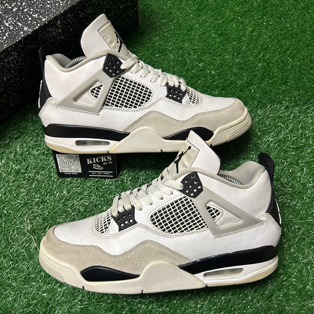 Nike Air Jordan 4 Retro Military Black 2022 Size 9.5 OG All (DH6927-111)